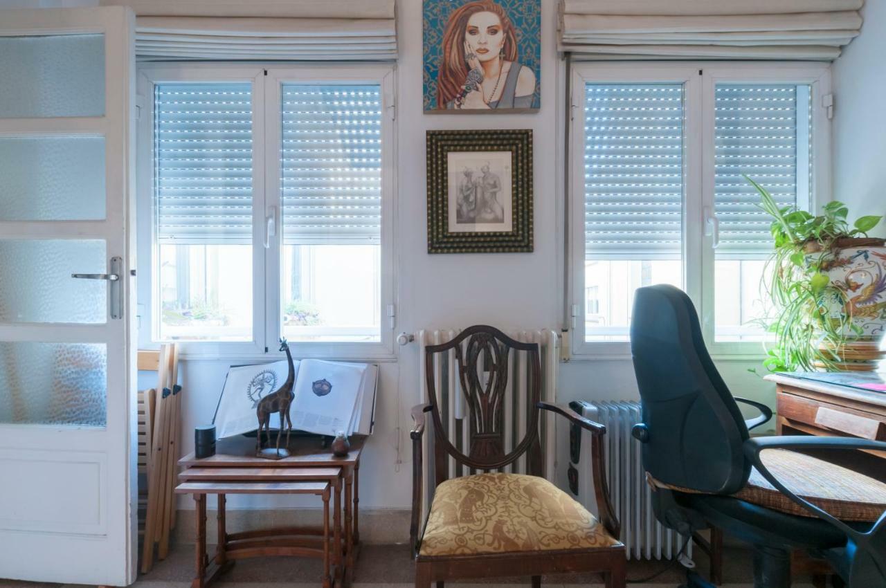 Malasana. La Casa Del Artista Madrid Luaran gambar